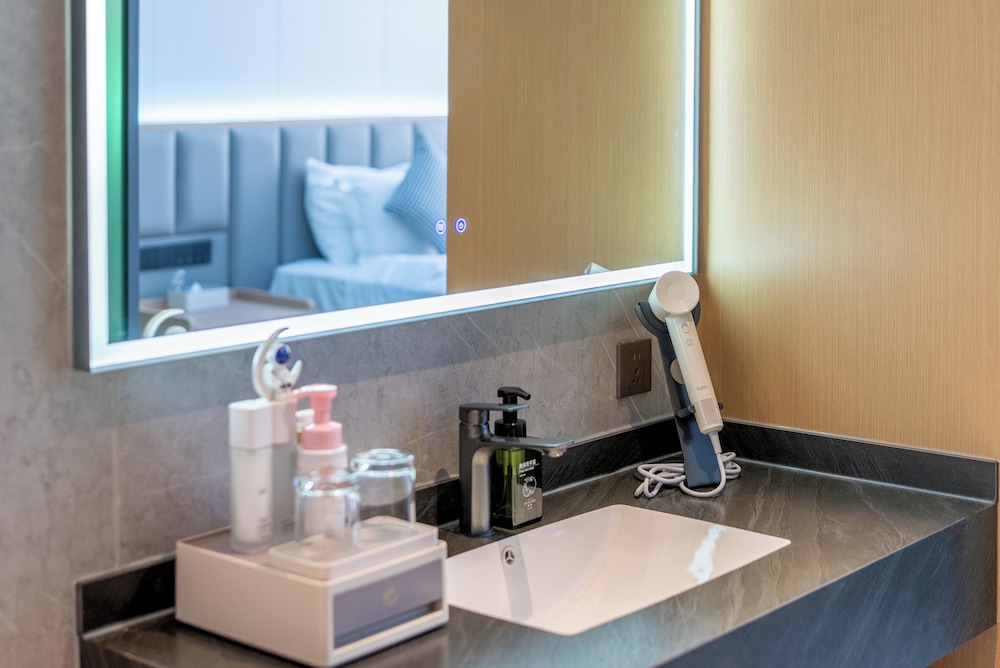 AI Lives In The Future Hotel