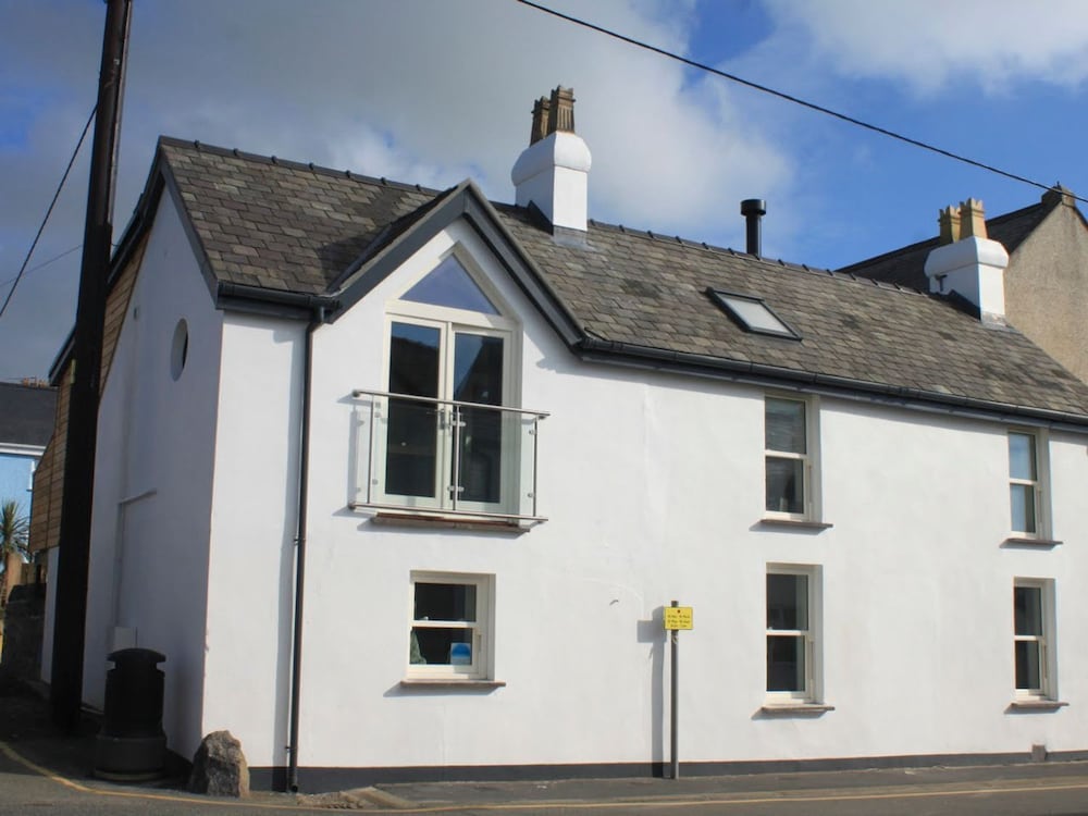 Chapel House view 3