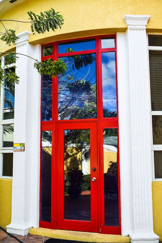 Brownstone Marlin Drive