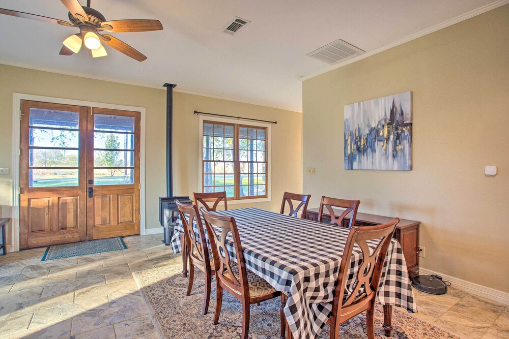 Gainesville Vacations - Charming Gainesville Retreat: Barn, Horses Welcome - Property Image 5