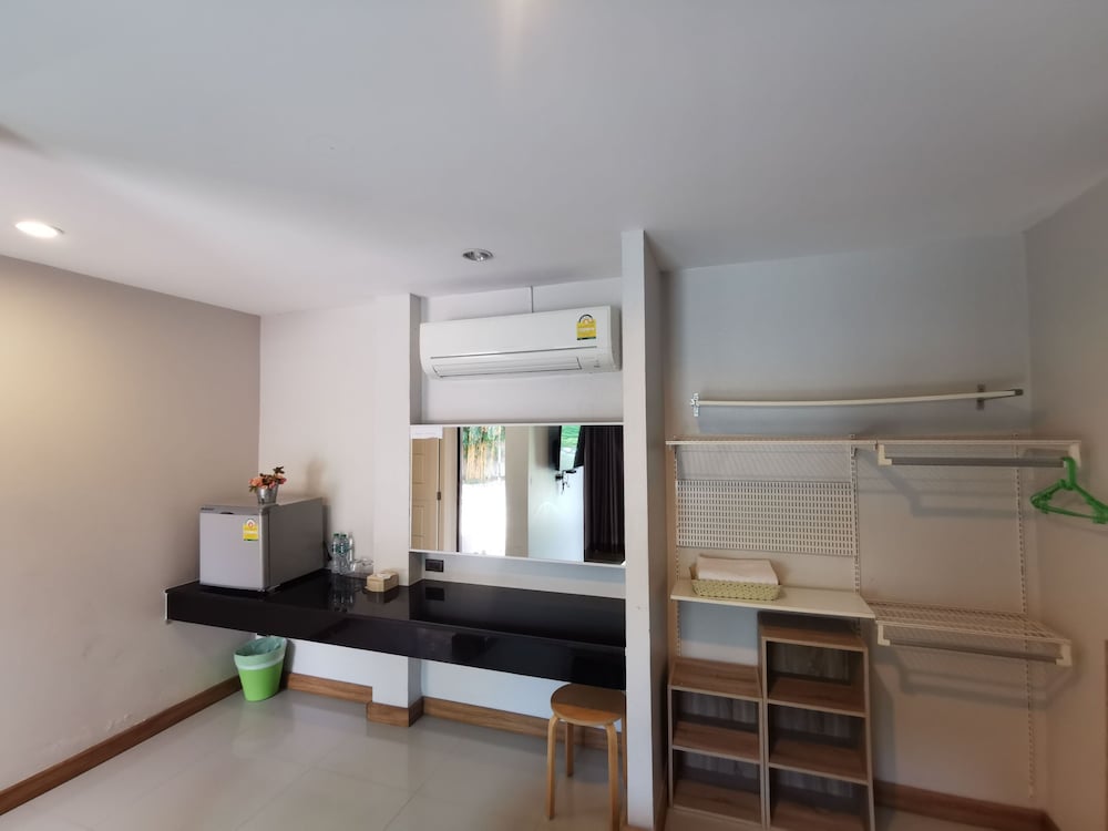 Smile Resort Sriracha