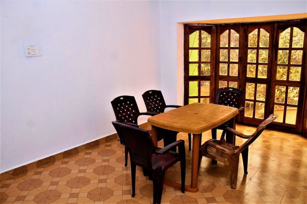 Fig Fin Beach Resort