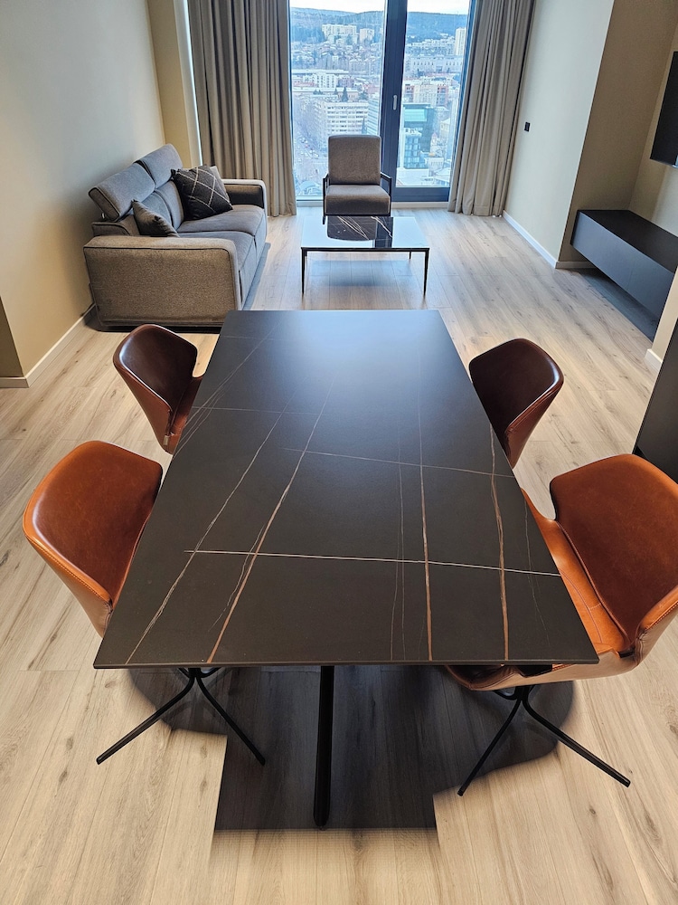 King David equipped luxury one bedroom10