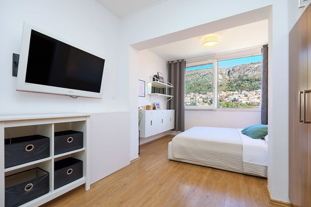 Cityview Apartment