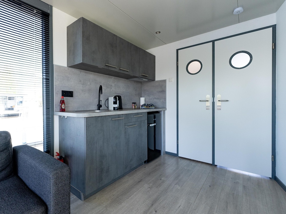 Houseboat in Heeg With Stunning Marina Views