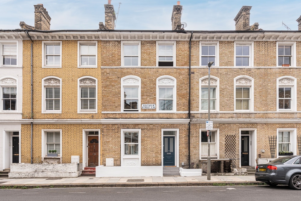 Lovely Battersea Home by Underthedoormat