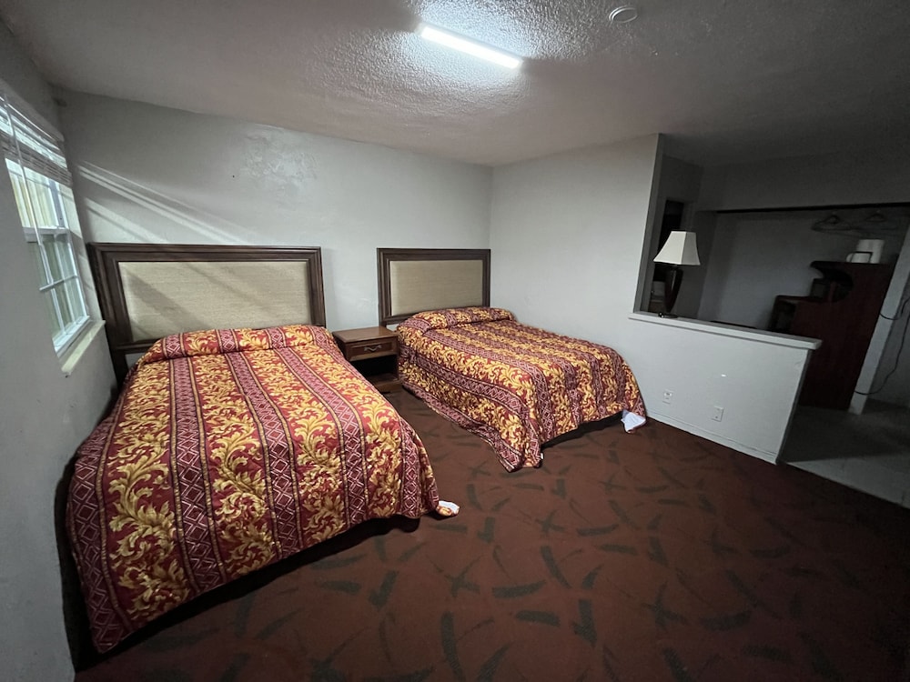 Heritage Inn