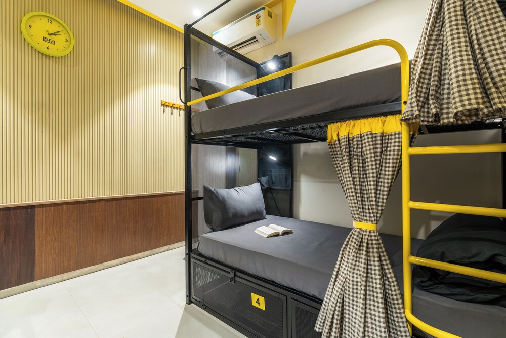 The Hosteller Mumbai, International Airport