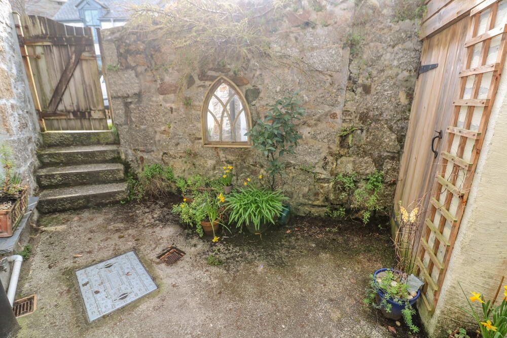 Photo 25