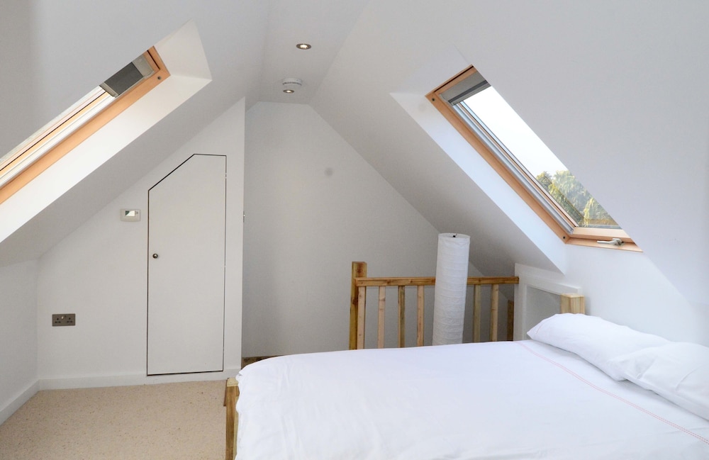 Dove House Cottage 1 view 5