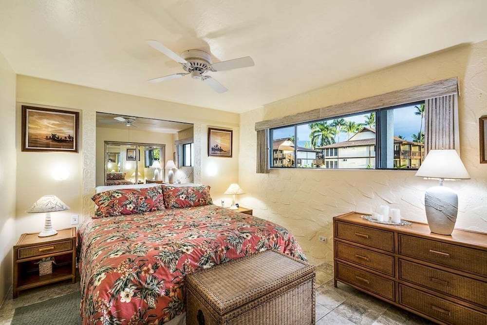 Beautiful Ocean View - Updated - Wifi Included- Vrkcv
