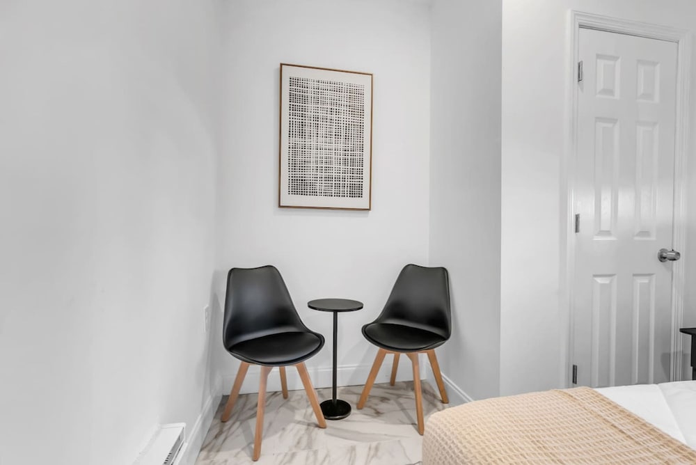 Budget-friendly Apt Near NYC Newark Airport Wifi