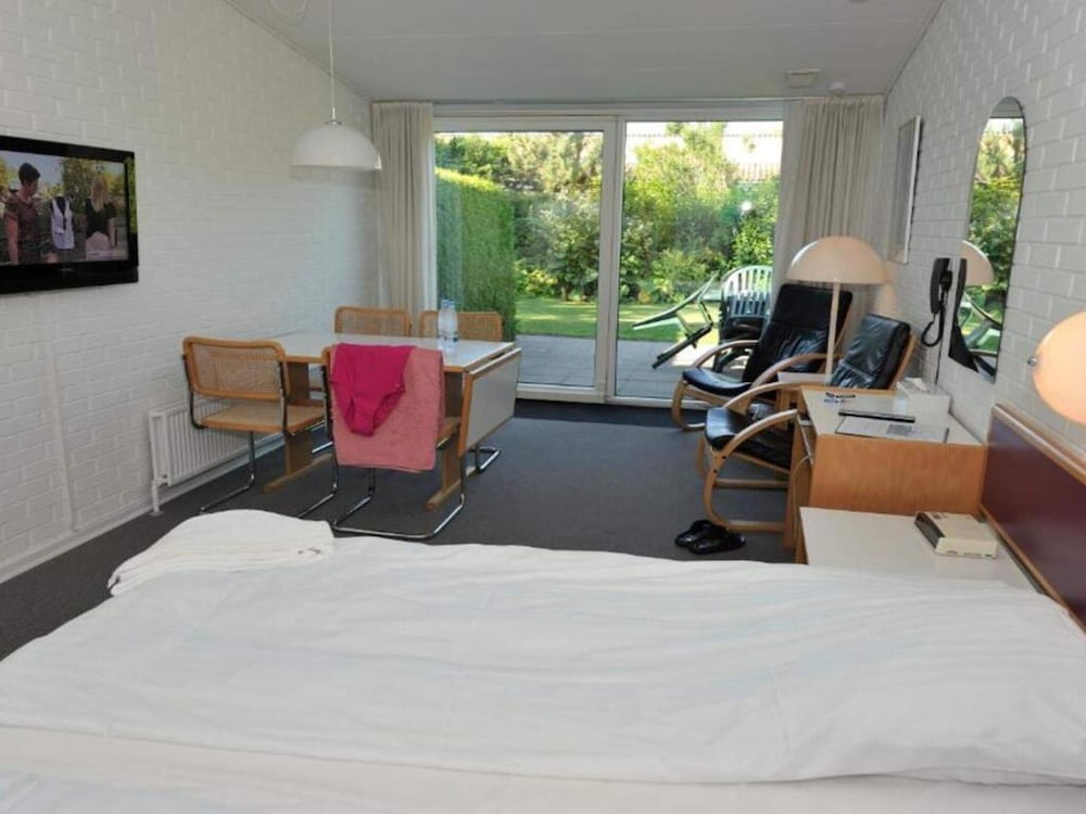 Holiday Home With Outdoor Deck