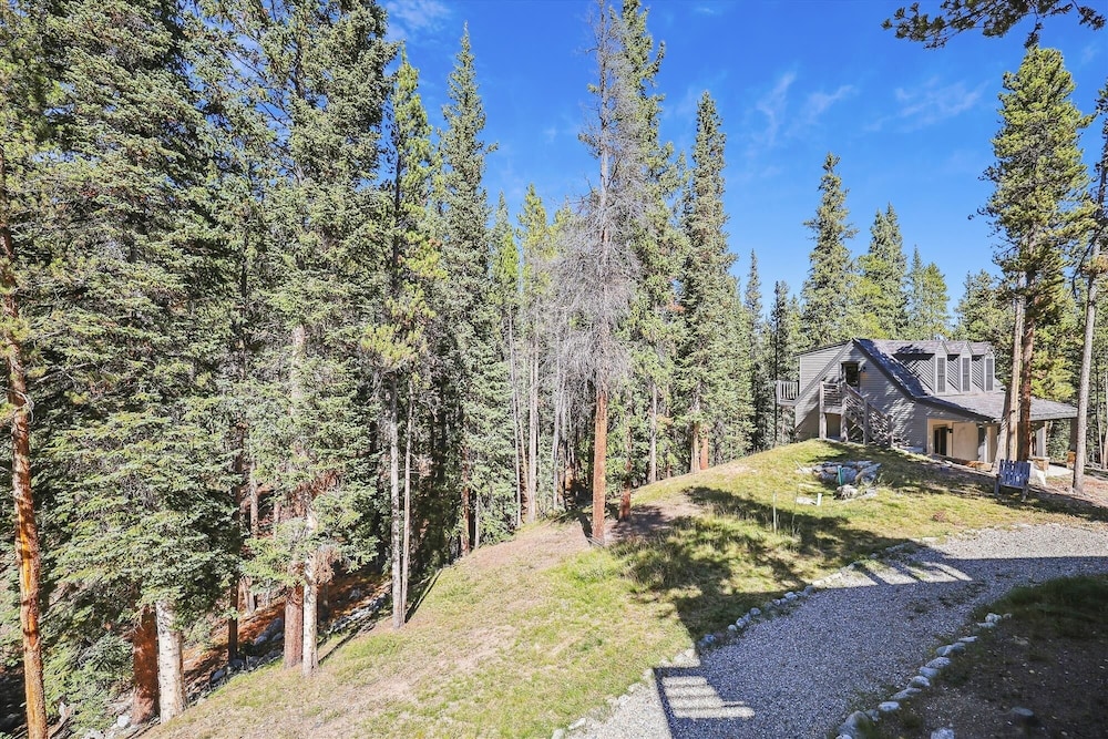 Summit Solitude Estate 3 Bedroom Home