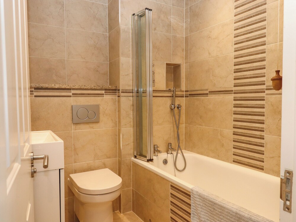 14 Burgh Island Causeway