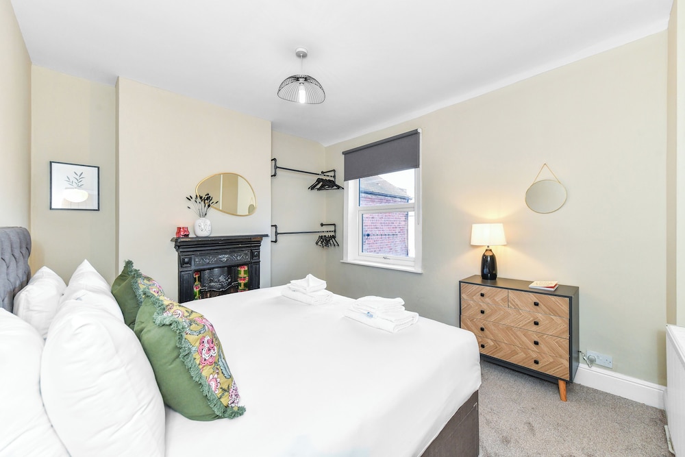 Haydn House view 3