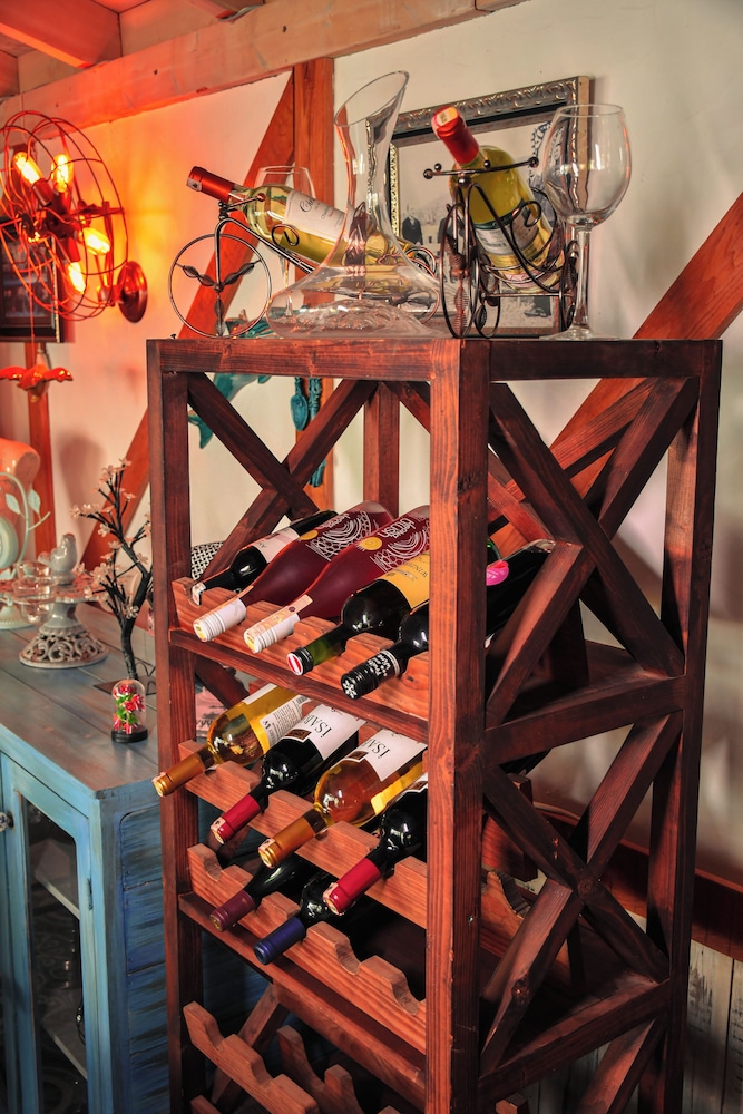 Bay C Otel - Image 17