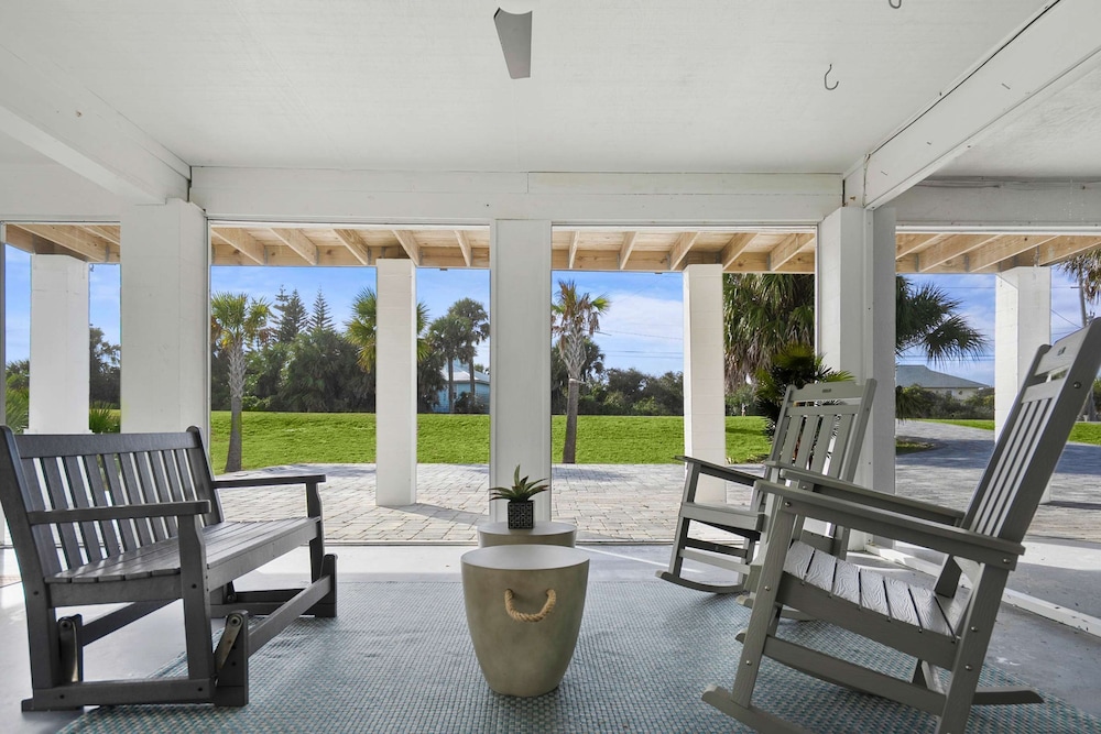 Serene Matanzas Beach House Half A Mile to Sand