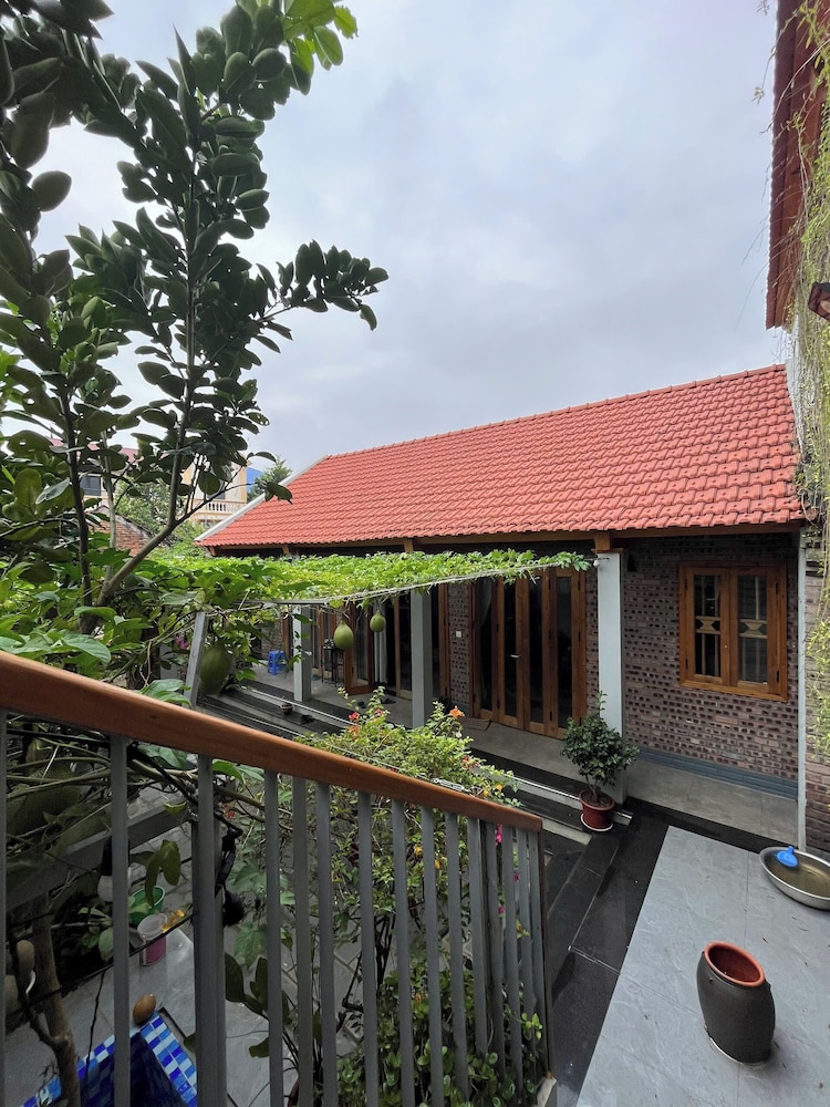 Duong Lam Village