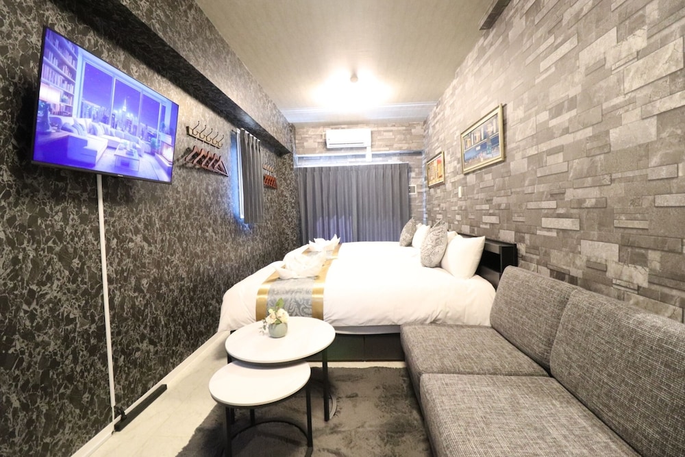 One Stay Shinsaibashi
