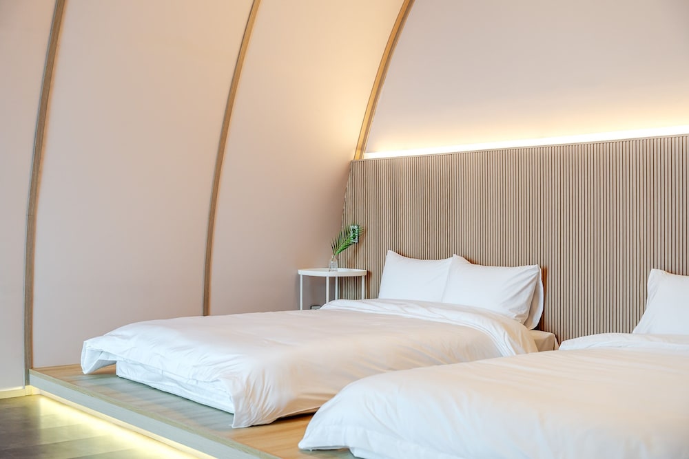 Ganghwa Aiem Glamping