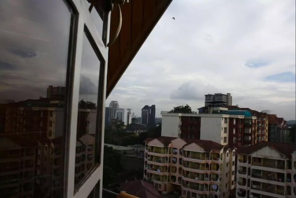 Sherry Homes Skyline Penthouse photo 5