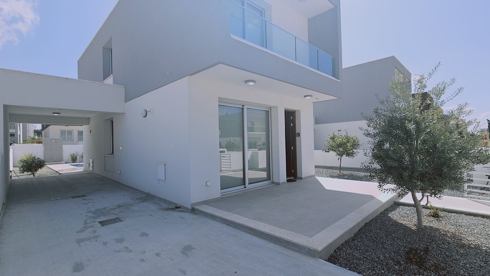 Stay Villa Jasmine in Paphos