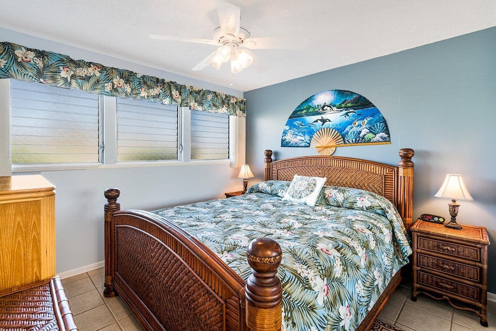 Desirable Ground Floor Unit - AC & Wifi - Concierge Included- Vrkcv