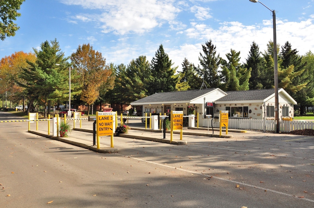 Plymouth Rock Camping Resort