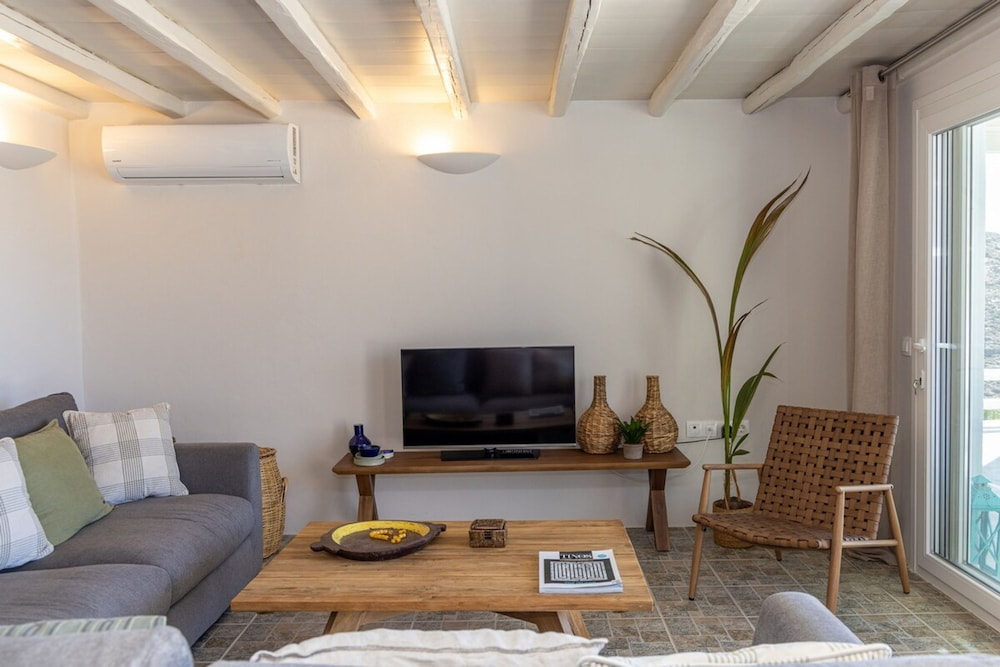 Rmos Seaside Villa A With Private Pool