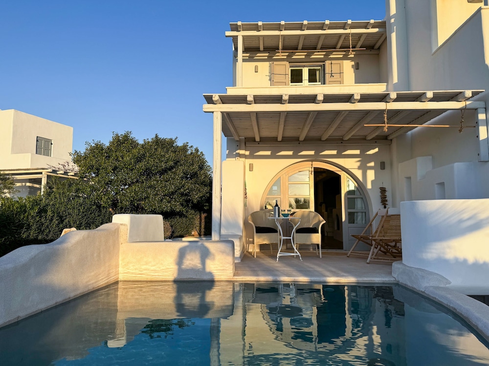 Argana Naxos Private Villa With Pool and Garden