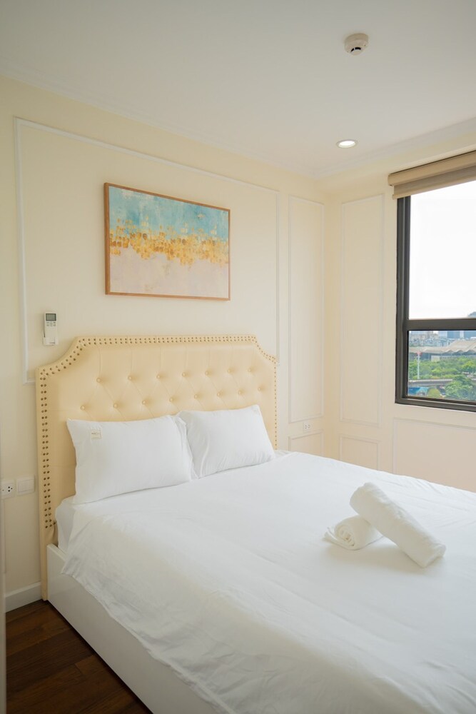 Hagi APT - Vinhomes D'Capitale in Ha Noi