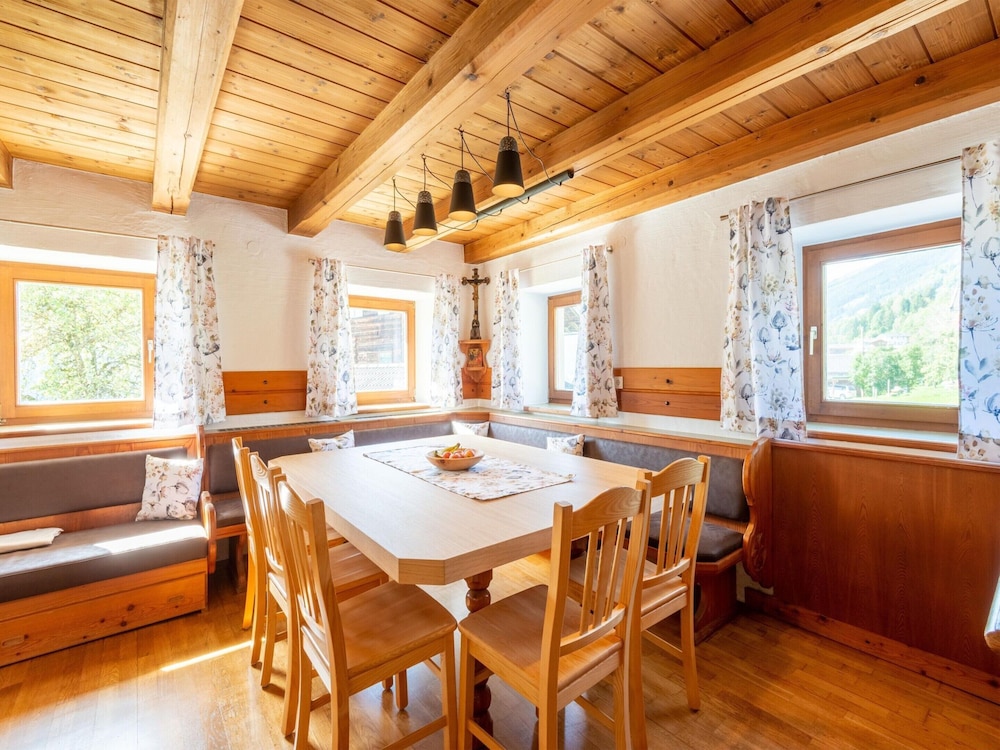 Renovated Farmhouse Stoanerbauer With View