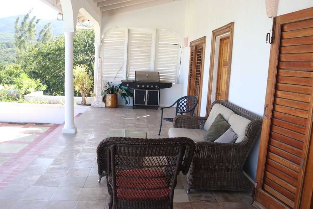 Mohagany House