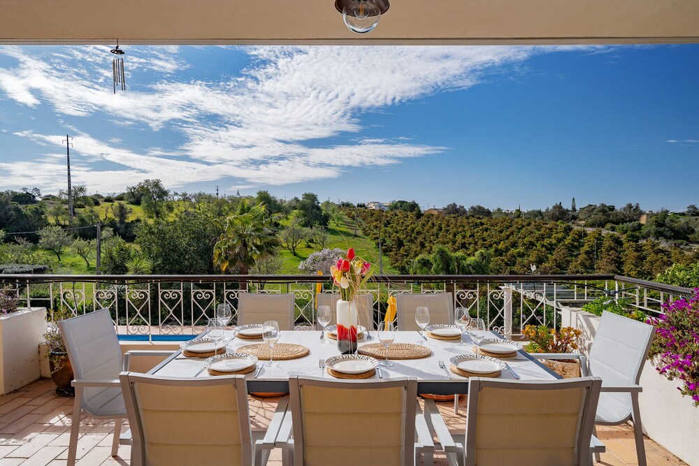 Albufeira Family Villa by Homing