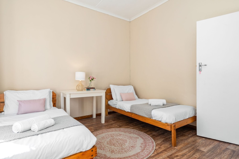The Kleinmond Cottage
