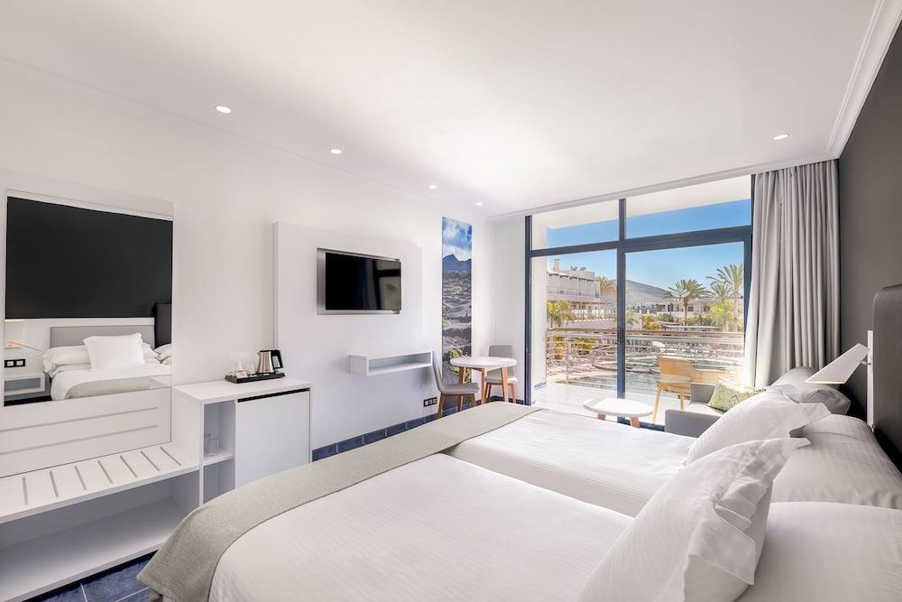 Hotel Mirador Papagayo by LIVVO