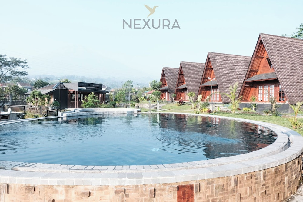 Jambu Klutuk Resort