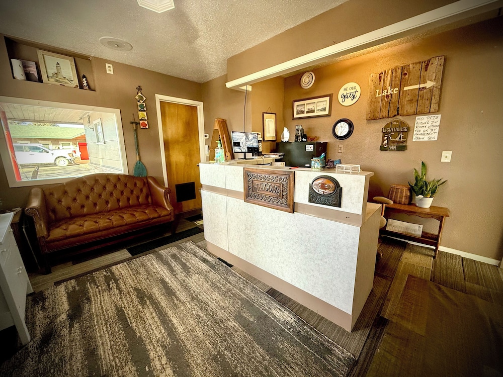 Lighthouse Inn
