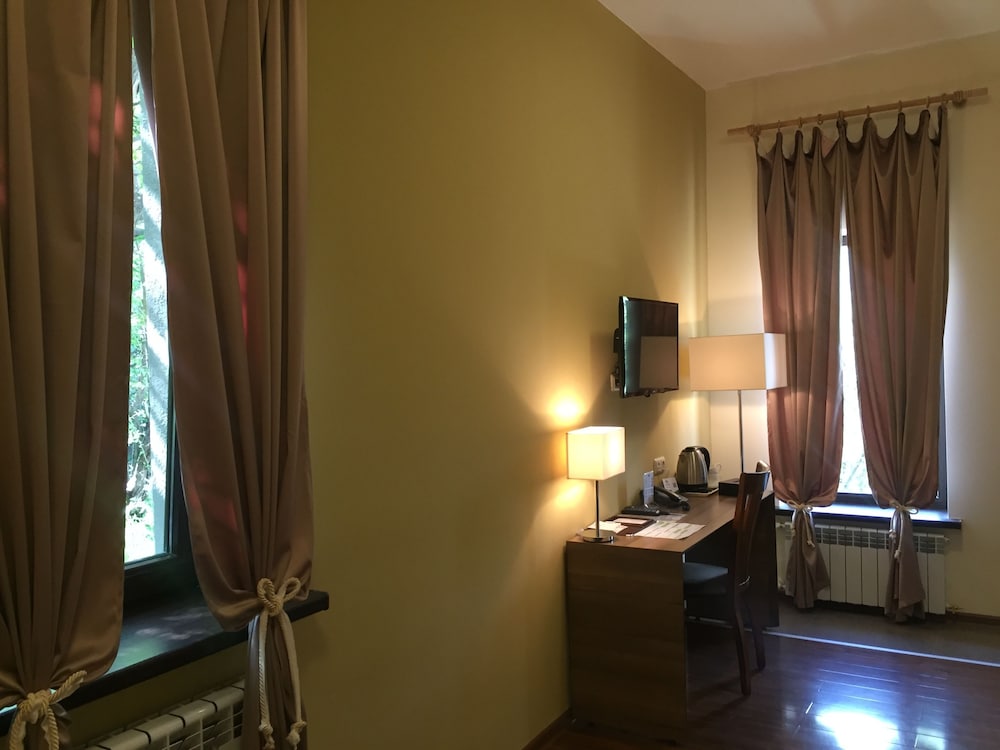 Park Village Hotel and Resort