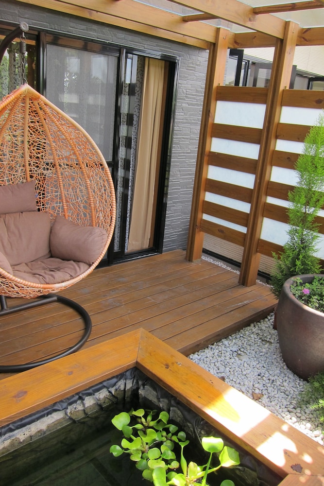 Green Willow House