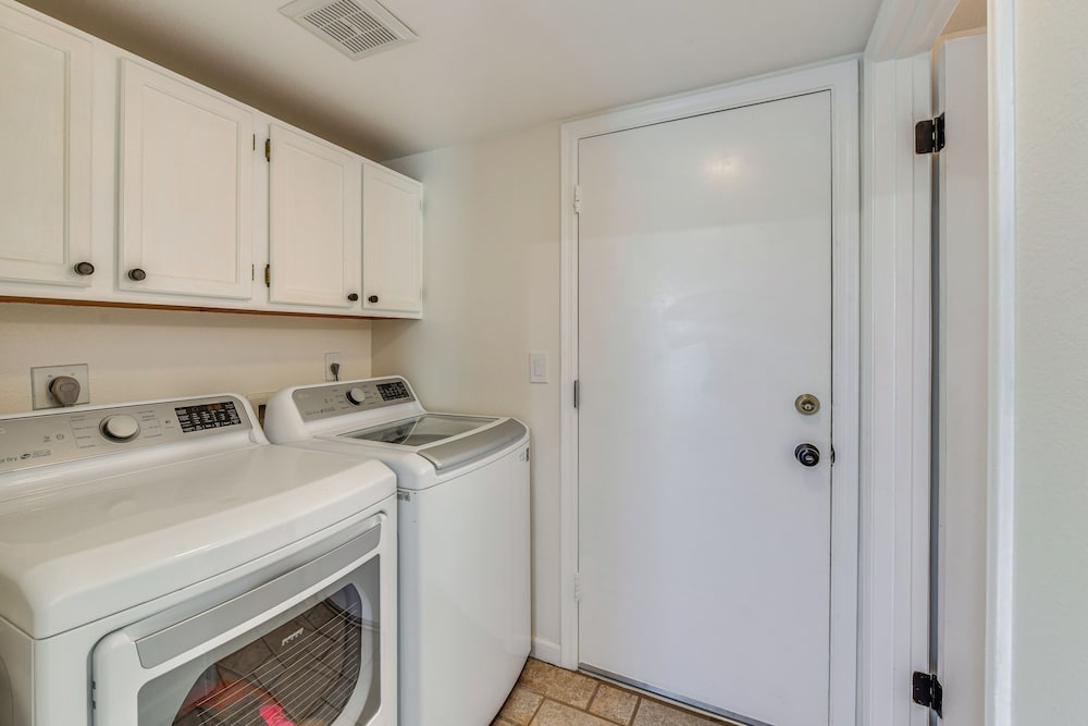 Spacious Desert Oasis in Mesa w/ Private Pool!