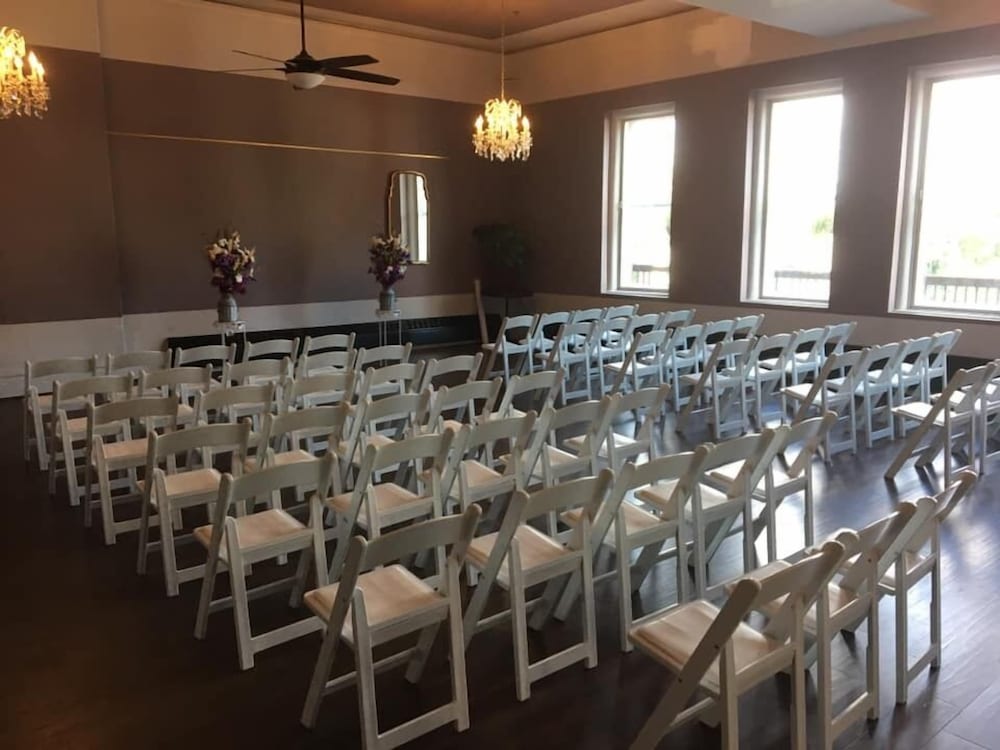 meeting & event spaces