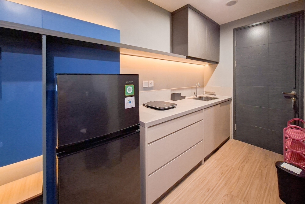1Br Near Binus Alam Sutera At Collins Boulevard Apartement