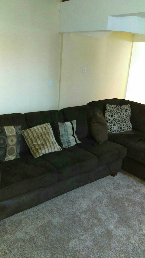 Ensenada Vacations - Modern vacational home close to Costco and Walmart - Property Image 12