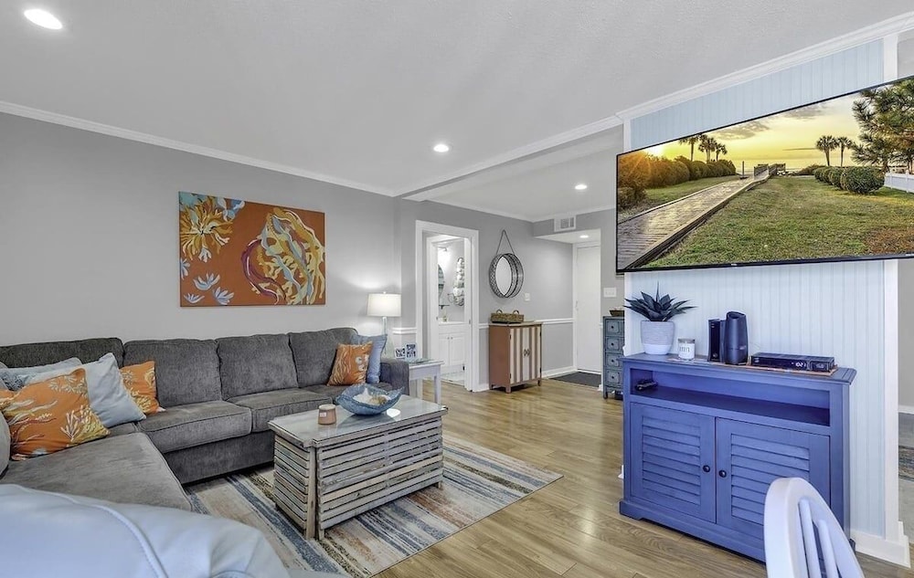 Ocean Bridge 27b 2 Bedroom Condo