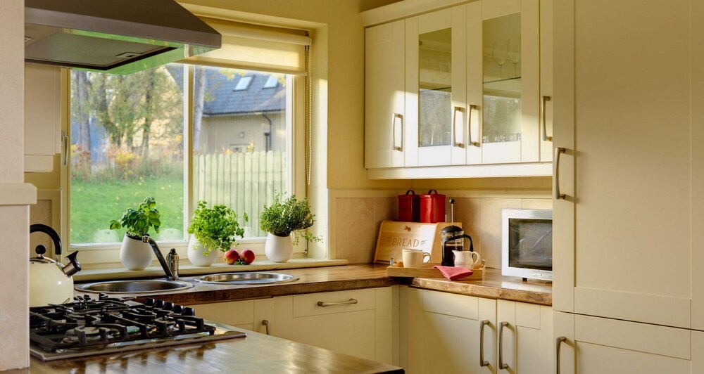Dunkerron Woods 4 bed 4003 view 5