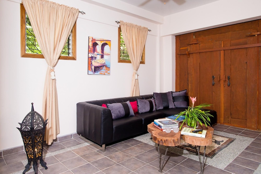 Exclusive 5BR Tanager Ocean View Villa w Private Pool Jungle Views view 4