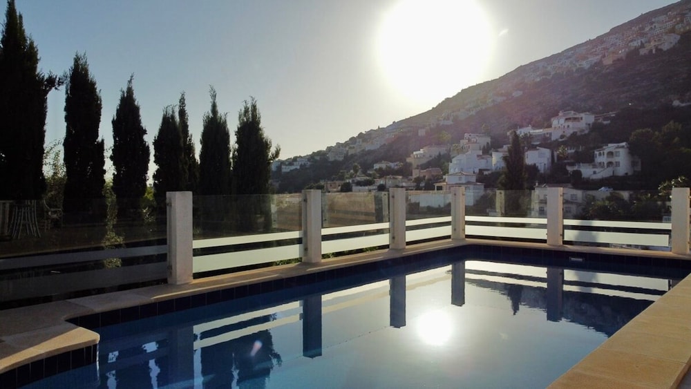 Incredible Views Villa With Private Pool