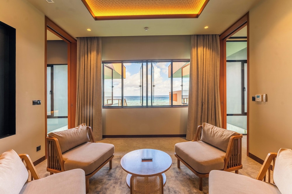 Veligandu Maldives Resort Island view 2